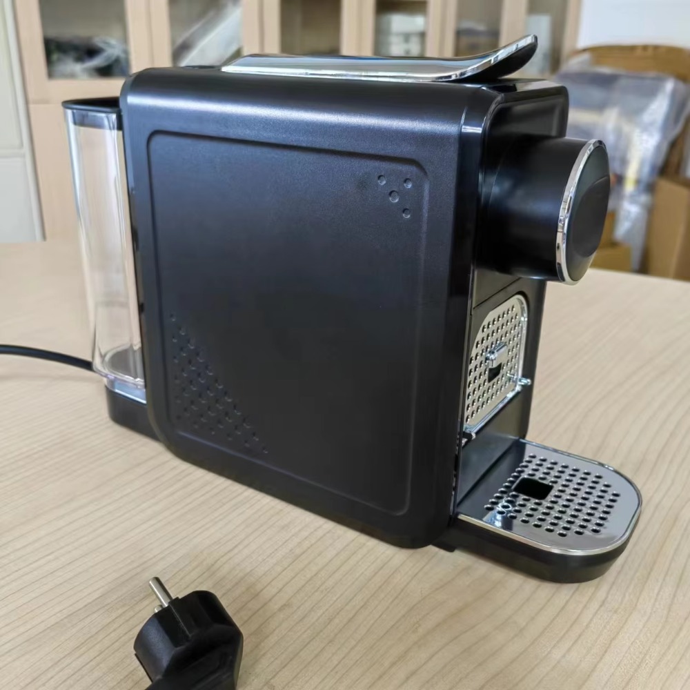 Coffee & Tea Collective - Commercial Coffee Machine for Bakery Use