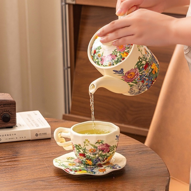 European Vintage Floral Cerami - Coffee Tea Gift Basket recension och pris
