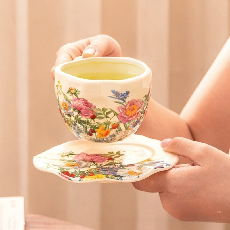 European Vintage Floral Cerami - Coffee Tea Gift Basket recension och pris