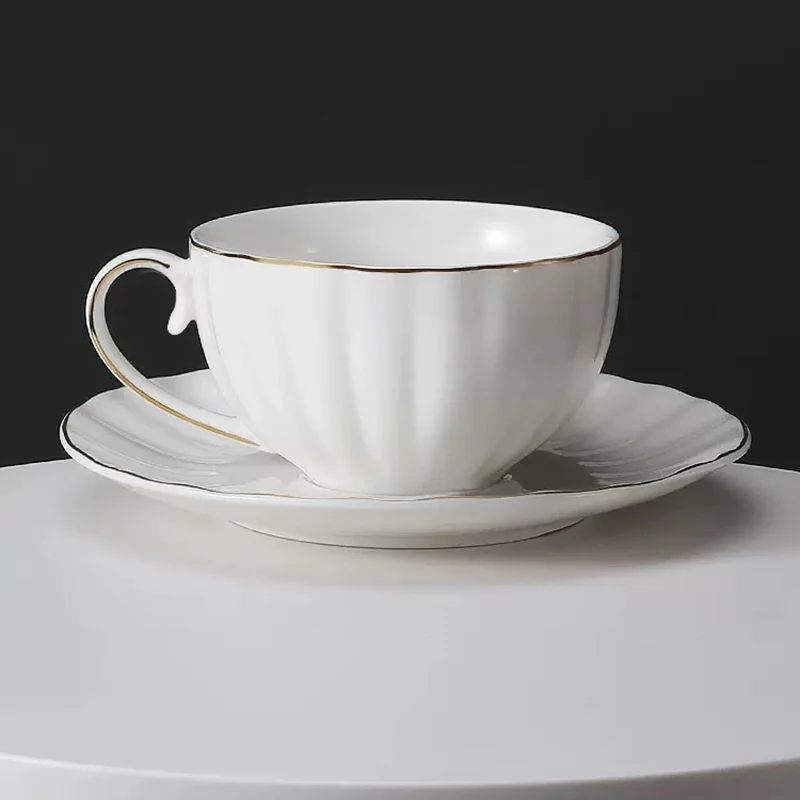 White Ceramic Gold Rimmed Coff - Coffee Tea Latte recension och pris
